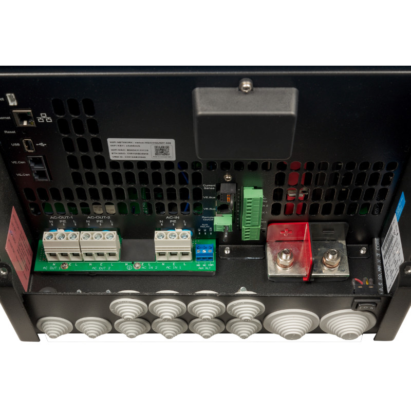 Obrazek produktu EasySolar-II 48/5000/70-50 MPPT 250/100 GX (SKU: 2745) - importowany z CSV (SunTrack) blank