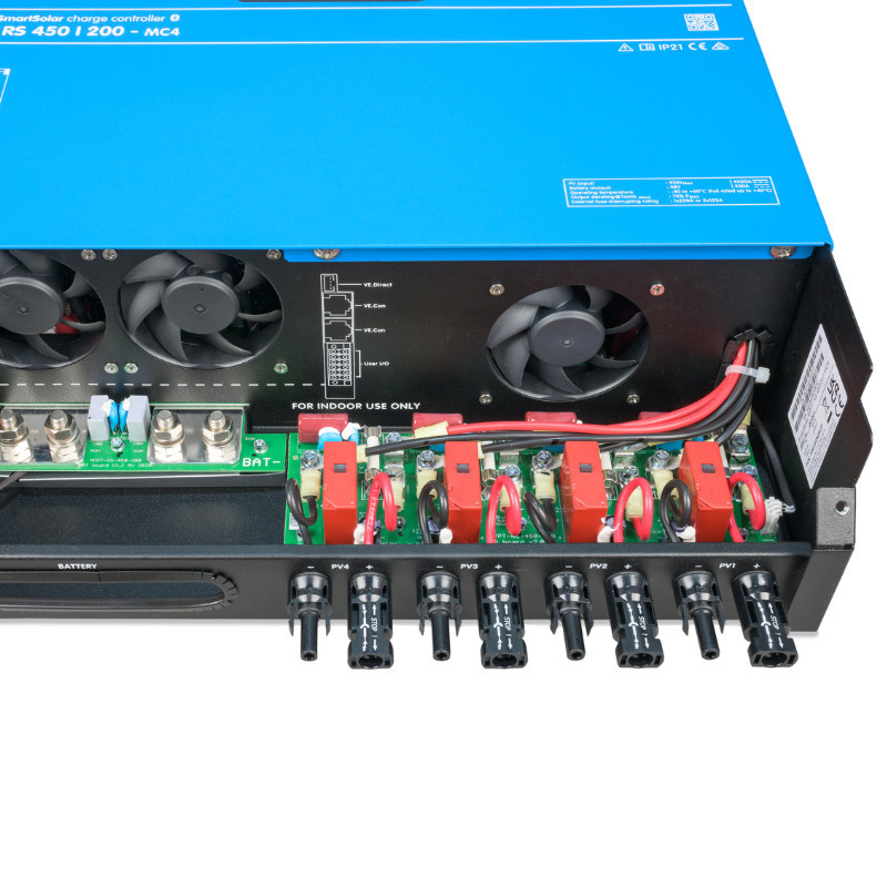 Obrazek produktu SmartSolar MPPT RS 450/200-MC4 (SKU: 3669) - importowany z CSV (SunTrack) blank