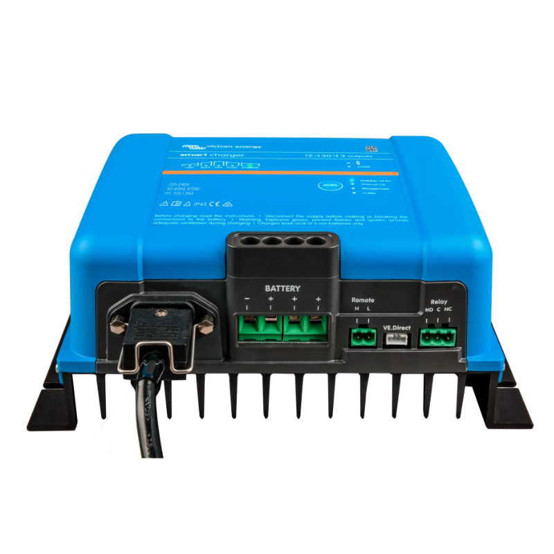 Obrazek produktu Smart IP43 Charger 12/30 (3) 120/240V (SKU: 3997) - importowany z CSV (SunTrack) blank