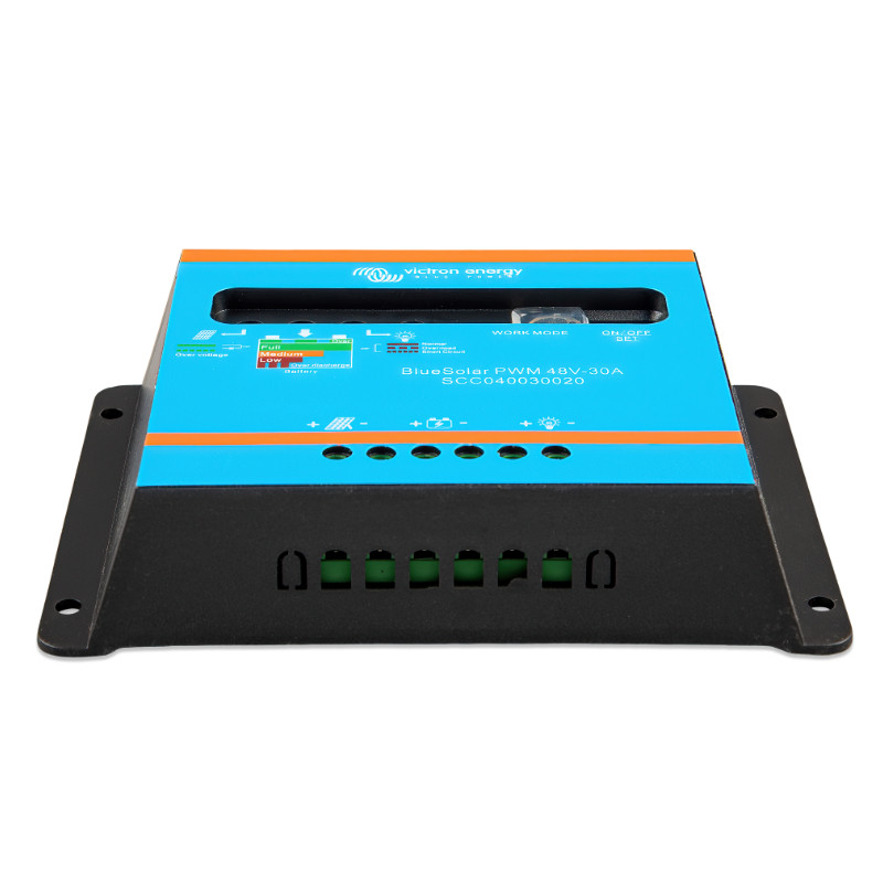 Obrazek produktu BlueSolar PWM-Light 48V-30A (SKU: 3898) - importowany z CSV (SunTrack) blank