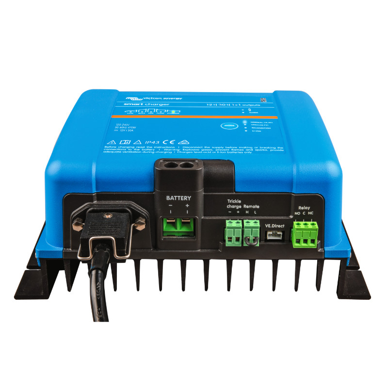 Obrazek produktu Phoenix Smart IP43 Charger 12/30 (1+1) 120/240V (SKU: 3903) - importowany z CSV (SunTrack) blank